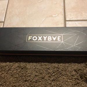 Foxy Bae hair straightener
